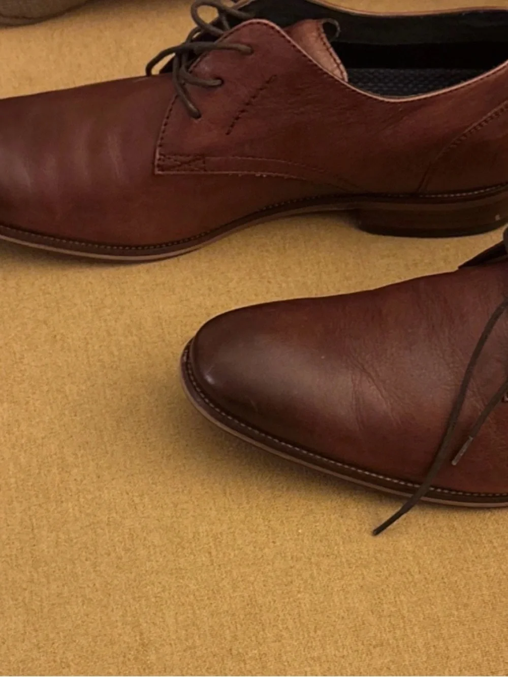 Florsheim Brown Leather Derby Lace-Up Almond Toe Men's Dress Shoes, Size 11. EUC